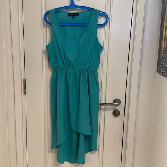 Topshop PETITE Dresses & Skirts - NWOT Topshop Petite Asymmetrical , sleeveless ,elasticated waist dress! UK 12